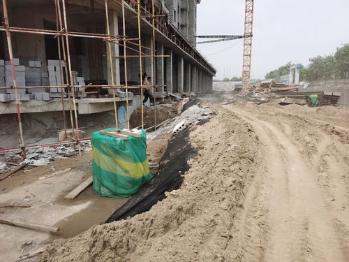 滨州城建集团工地乱象 尘土漫天飞，工人无防护施工引担忧